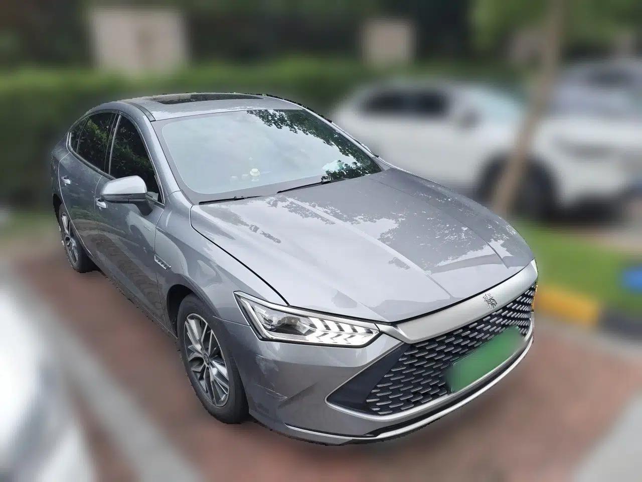 BYD Qin PLUS 2021 DM-i 55KM Flagship Model — миниатюра 3