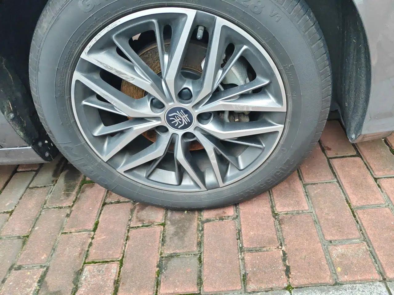 BYD Qin PLUS 2021 DM-i 55KM Flagship Model — миниатюра 8