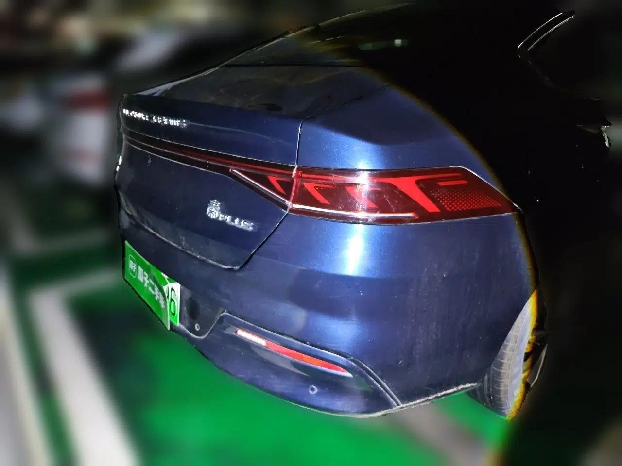 BYD Qin PLUS 2023 Champion Edition DM-i 55KM Leading Model — миниатюра 5