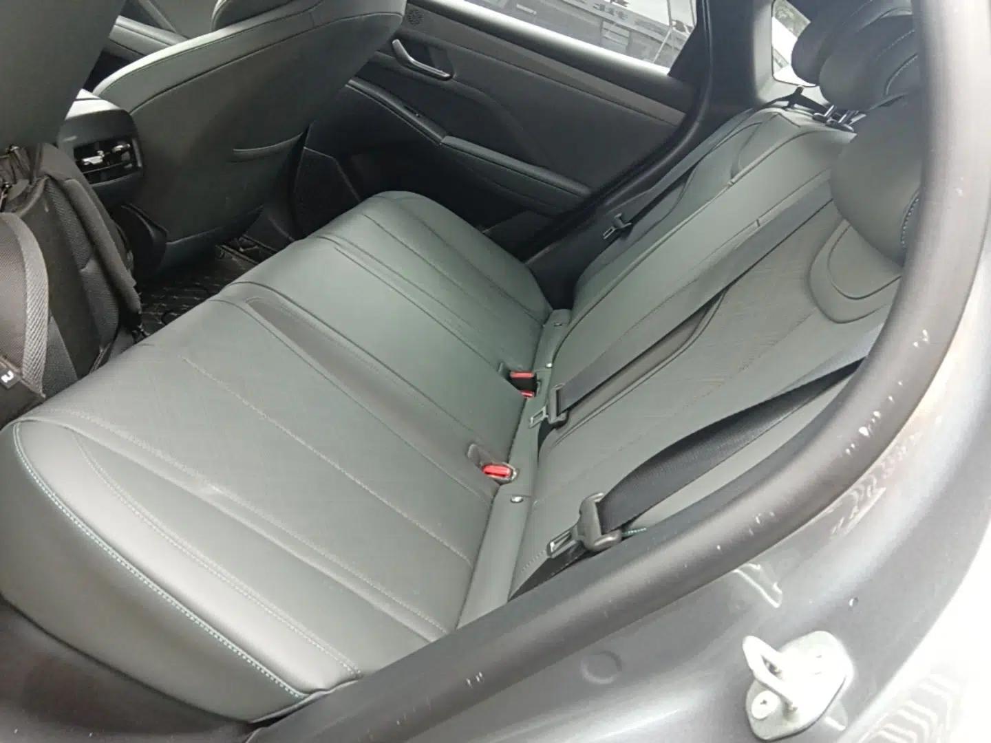 BYD Qin PLUS 2025 DM-i Smart Drive 55KM Leading Model — миниатюра 20