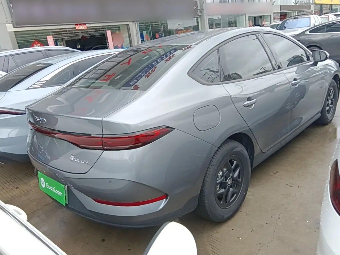 BYD Qin PLUS 2025 DM-i Smart Drive 55KM Leading Model — миниатюра 6