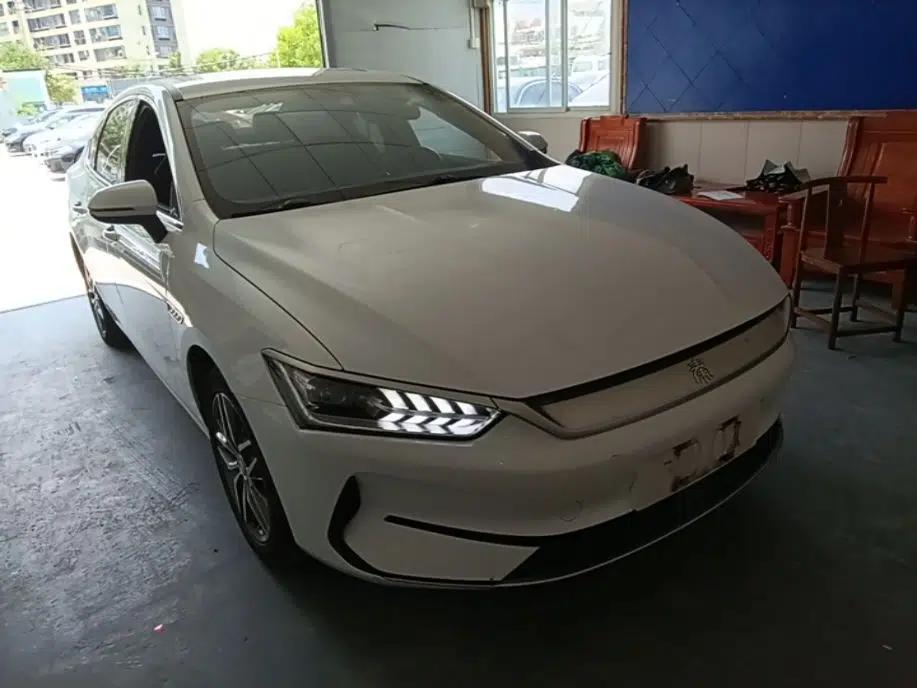 BYD Qin PLUS 2021 EV 500KM Luxury Model — миниатюра 3
