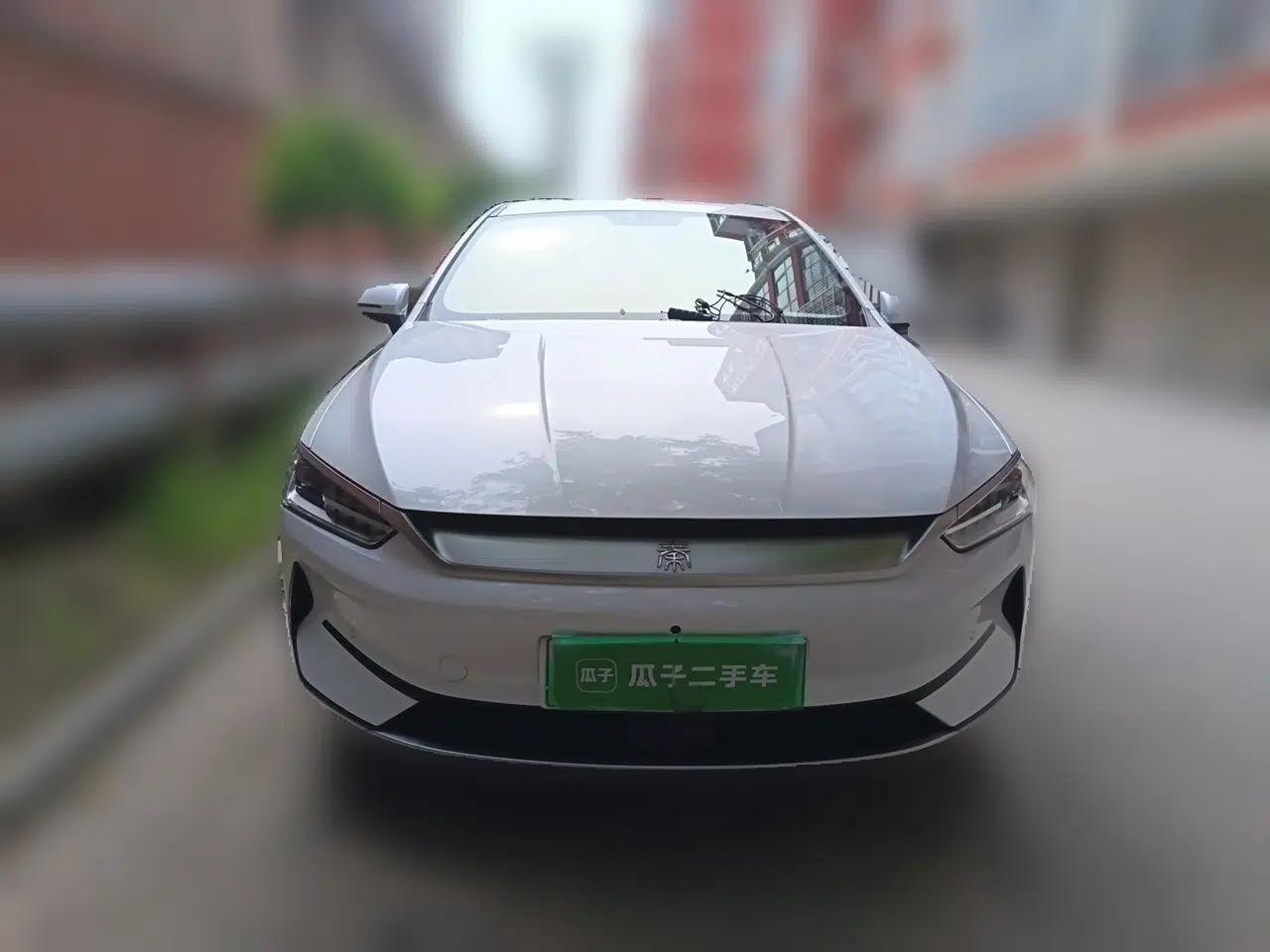 BYD Qin PLUS 2024 Honor Edition EV 510KM Beyond Model — миниатюра 2