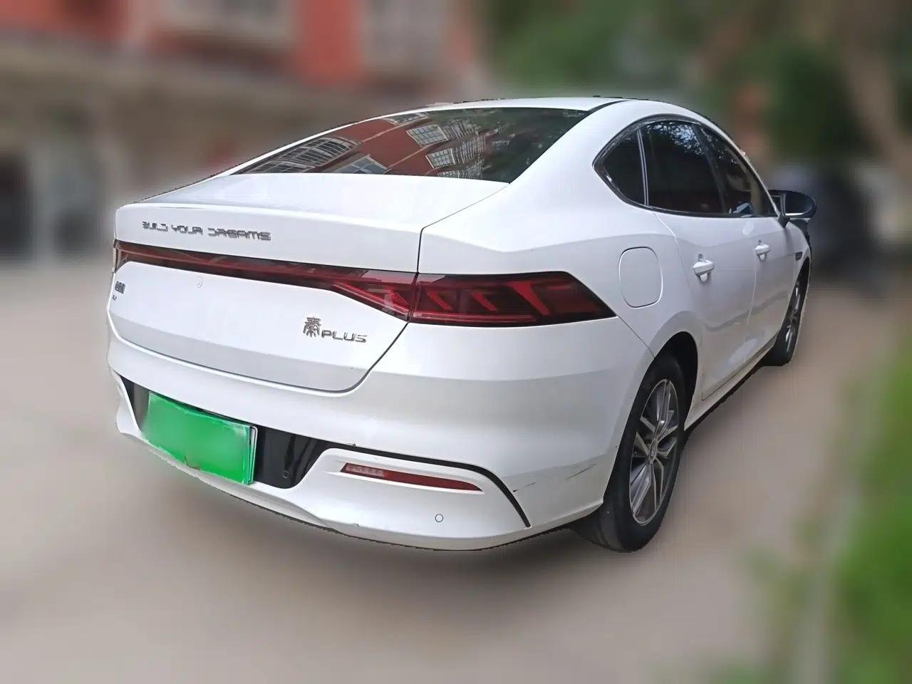 BYD Qin PLUS 2024 Honor Edition EV 510KM Beyond Model — миниатюра 6