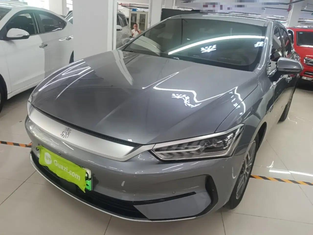 BYD Qin PLUS 2023 Champion Edition EV 420KM Superior Model — миниатюра 1