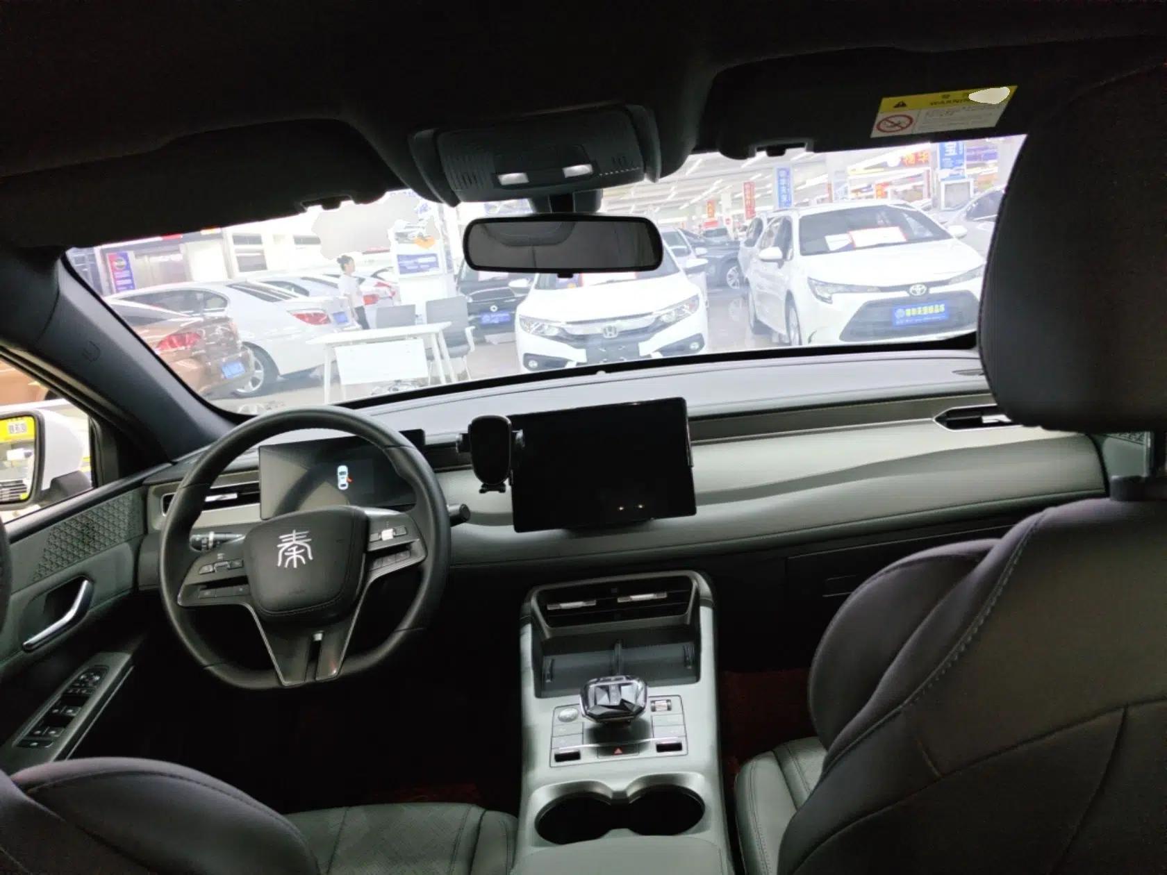 BYD Qin PLUS 2025 DM-i Smart Drive 55KM Leading Model — миниатюра 12