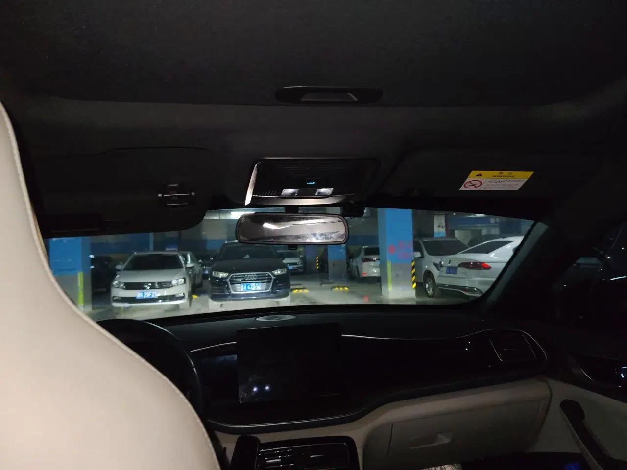 BYD Qin PLUS 2023 Champion Edition DM-i 120KM Leading Model — миниатюра 18