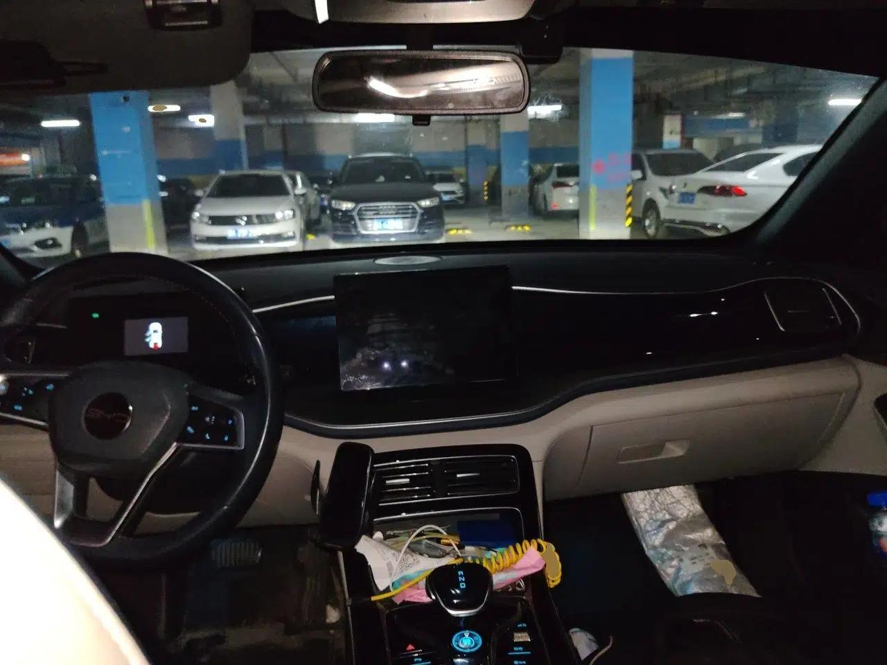 BYD Qin PLUS 2023 Champion Edition DM-i 120KM Leading Model — миниатюра 9