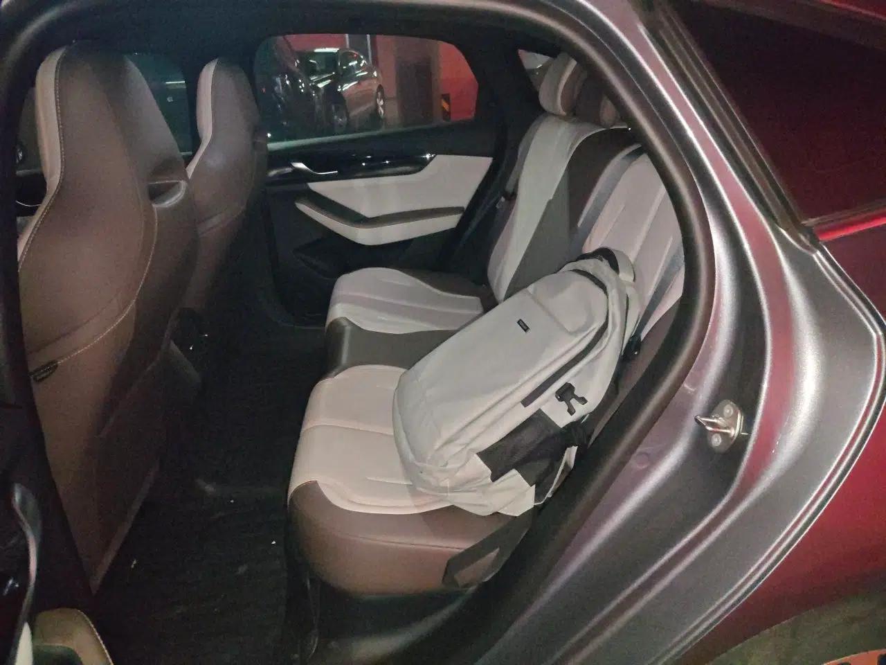 BYD Qin PLUS 2023 Champion Edition DM-i 55KM Leading Model — миниатюра 17