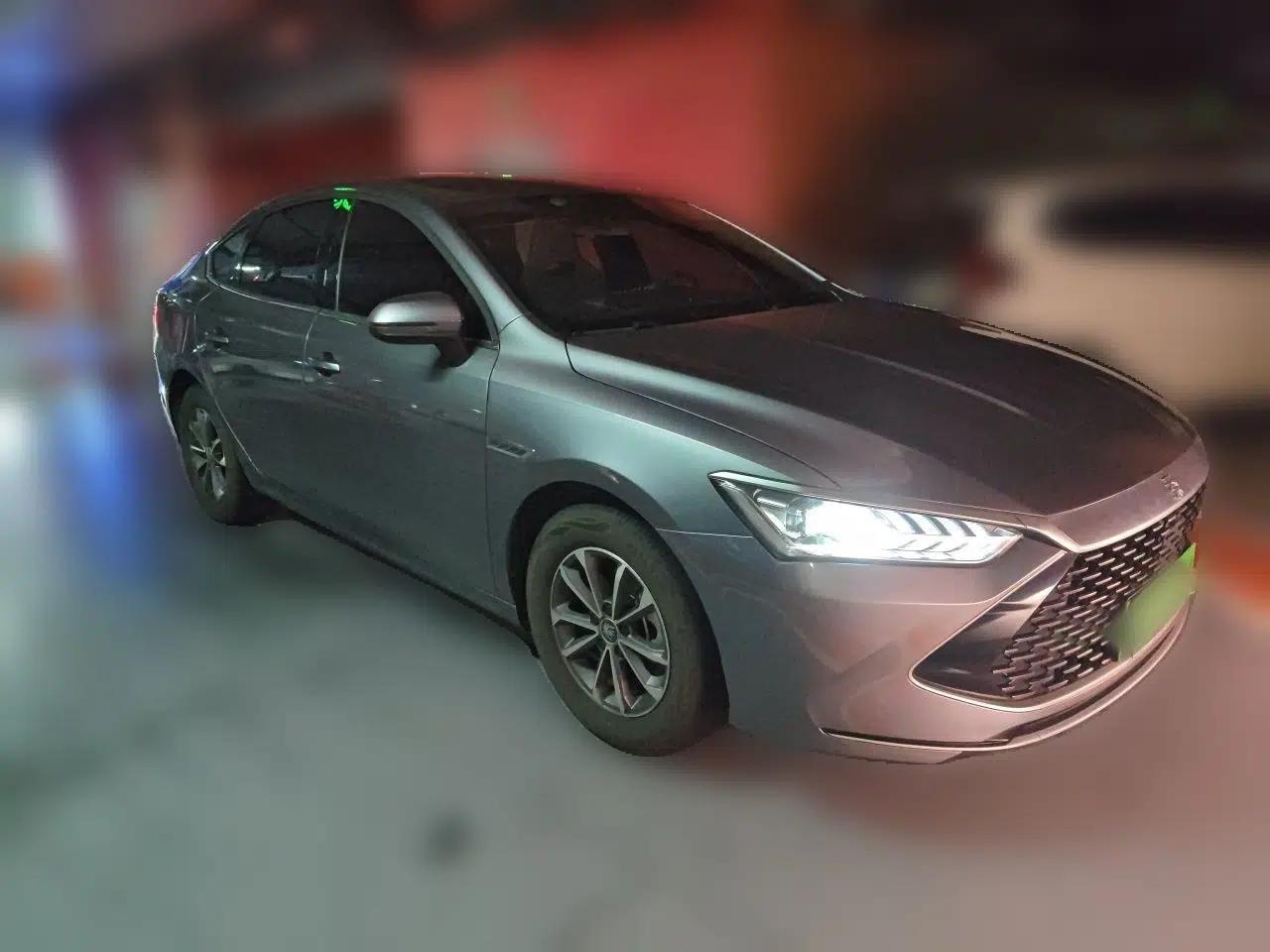 BYD Qin PLUS 2023 Champion Edition DM-i 55KM Leading Model — миниатюра 3