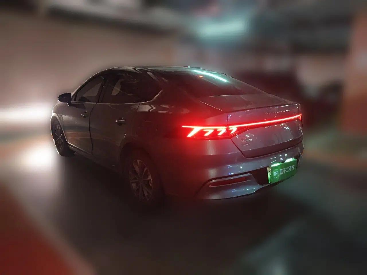 BYD Qin PLUS 2023 Champion Edition DM-i 55KM Leading Model — миниатюра 4