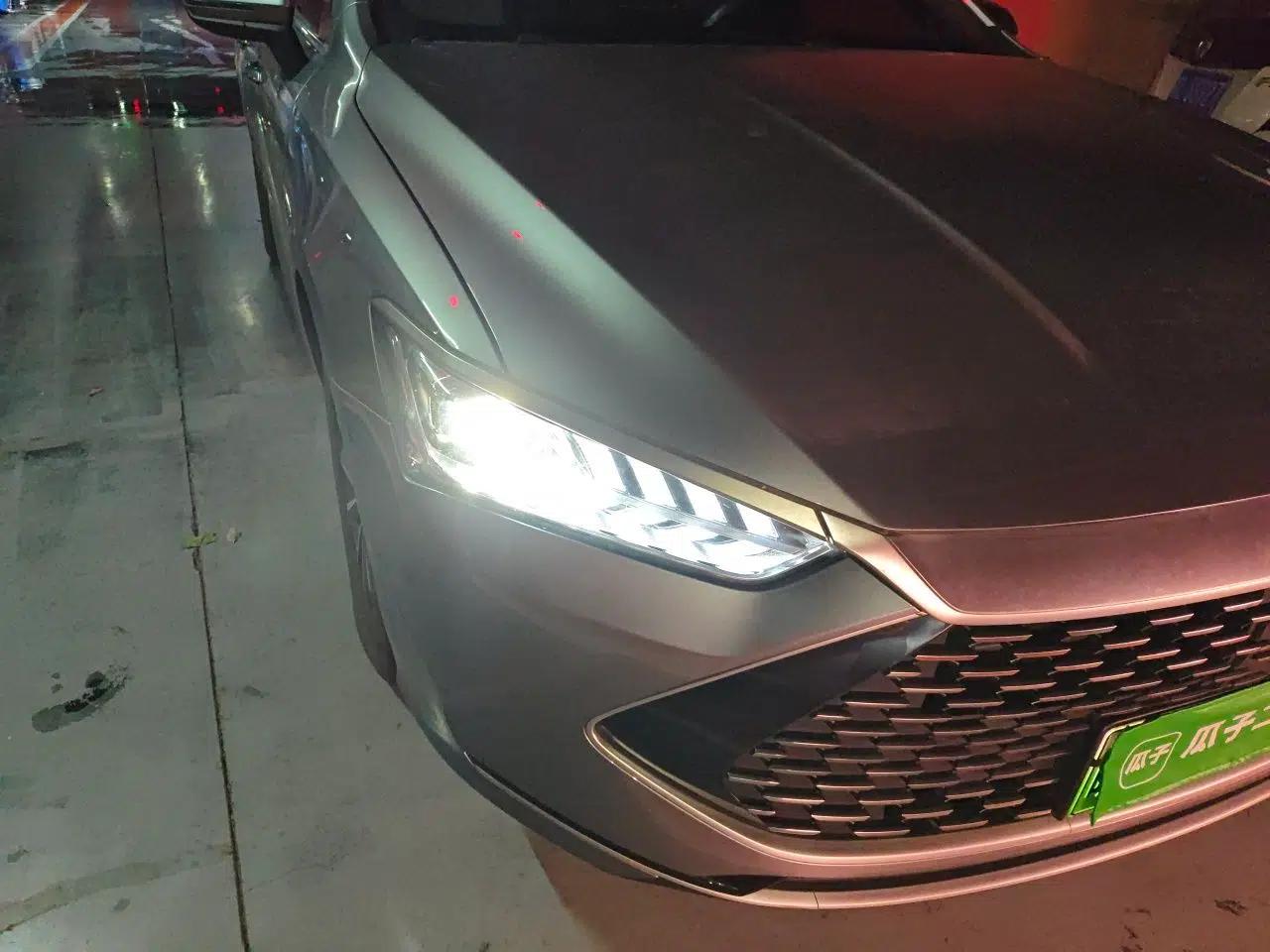 BYD Qin PLUS 2023 Champion Edition DM-i 55KM Leading Model — миниатюра 7