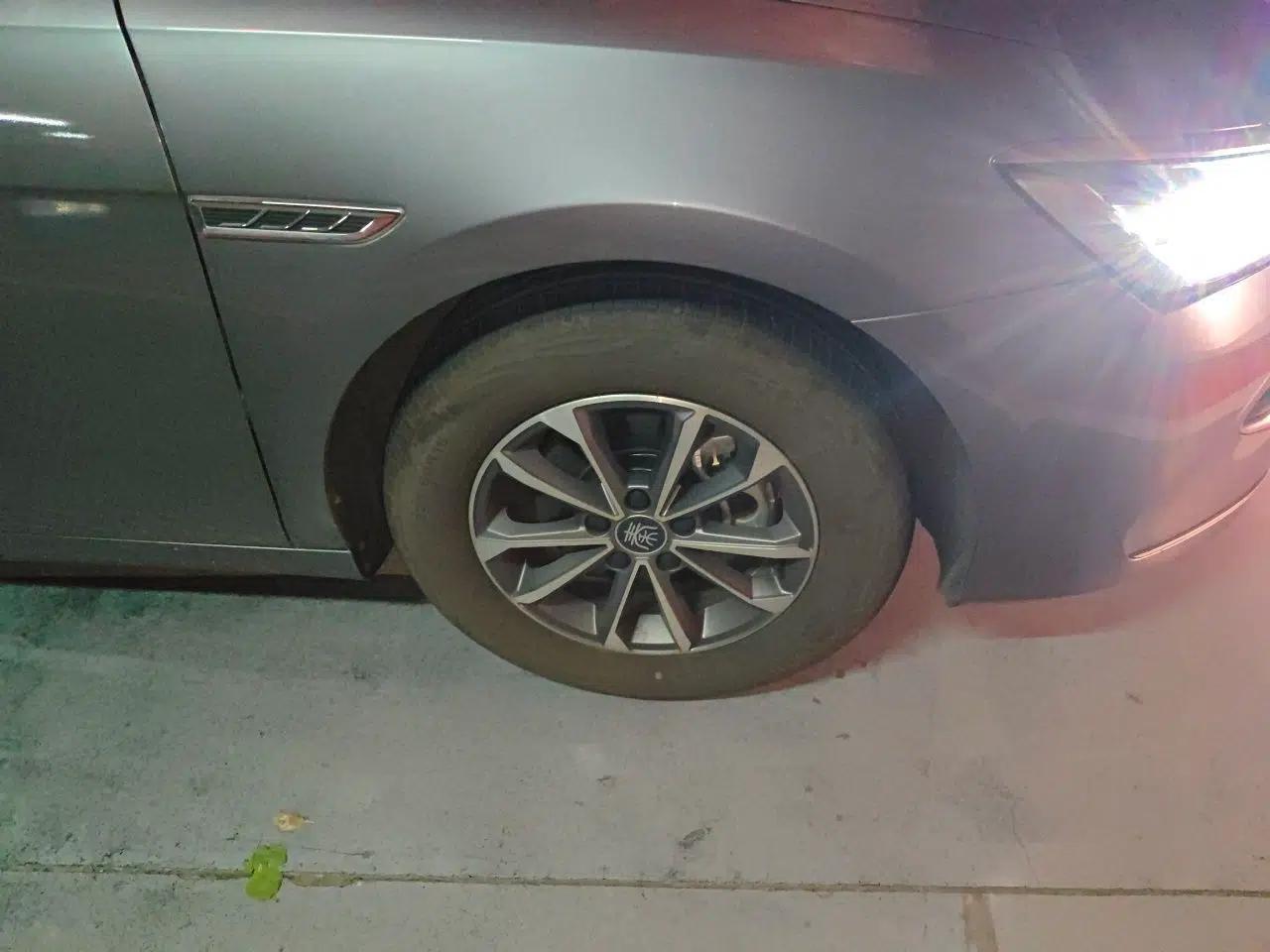 BYD Qin PLUS 2023 Champion Edition DM-i 55KM Leading Model — миниатюра 8
