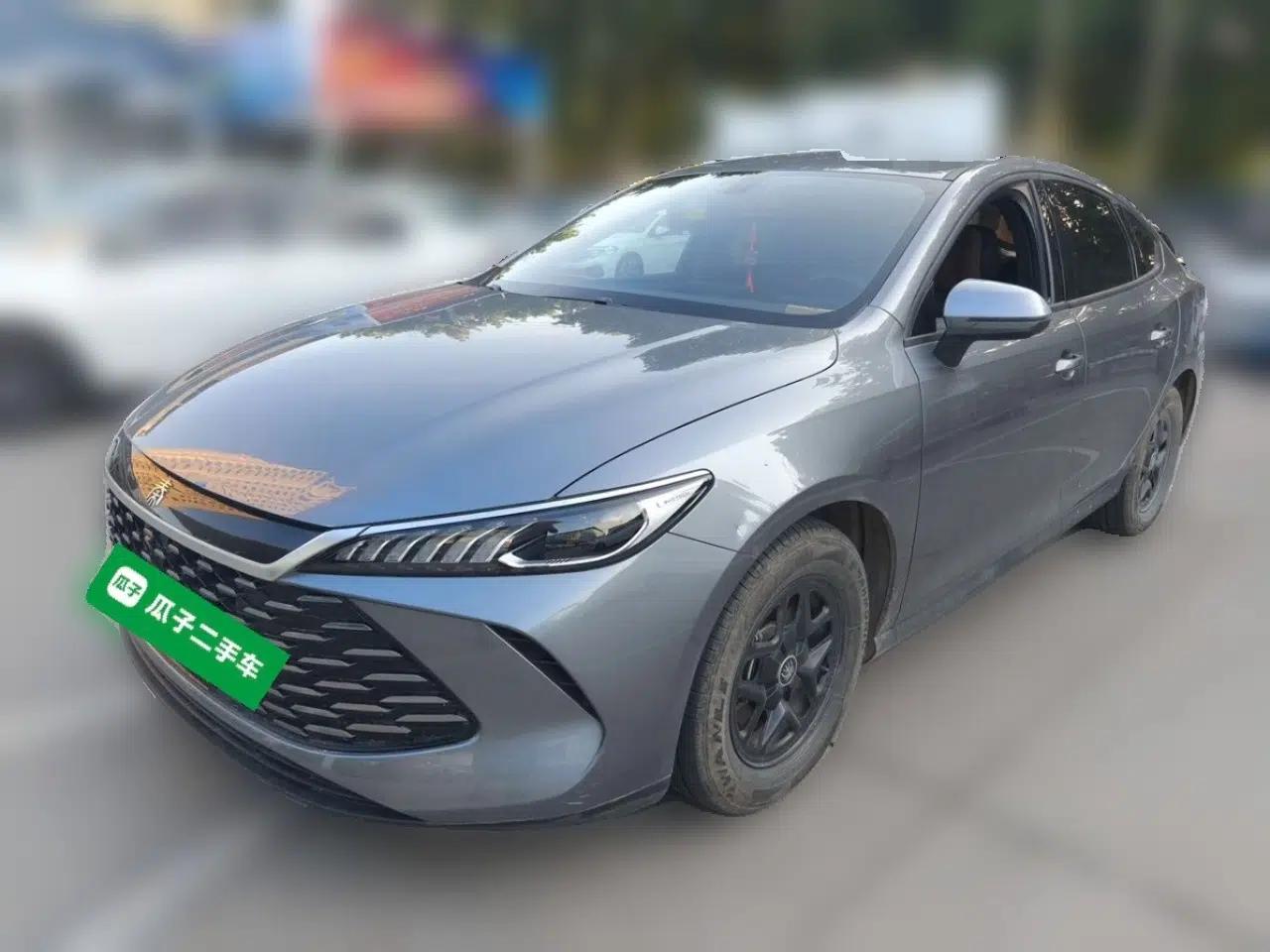 BYD Qin PLUS 2025 DM-i Smart Drive 55KM Leading Model — миниатюра 1