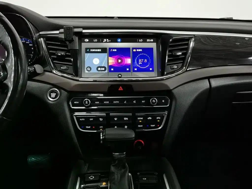 Trumpchi GS8 2017 320T 2WD Luxury Intelligent Connected Edition (7-seater) — миниатюра 12