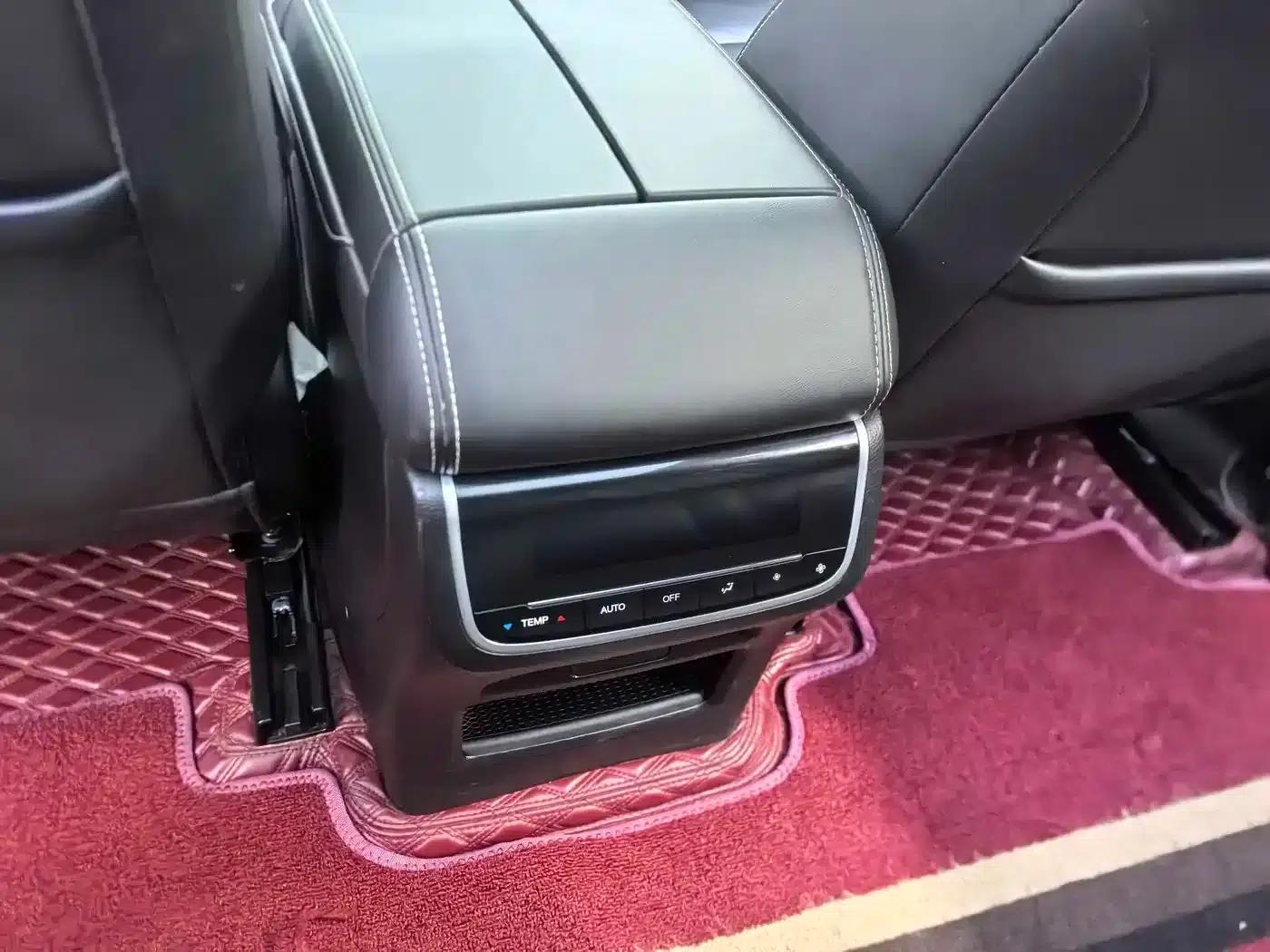Trumpchi GS8 2022 Navigator Series 2.0TGDI 2WD Luxury Intelligent Connected Edition (7-seater) — миниатюра 9