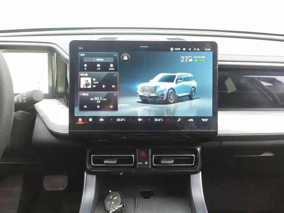 Trumpchi GS8 2022 Navigator Series 2.0TGDI 2WD Premium Edition (Six Seats) — миниатюра 13