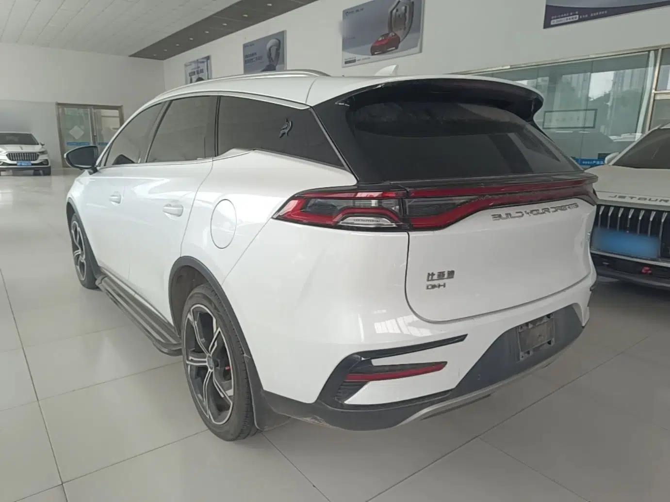 BYD Tang New Energy 2021 DM-i 112KM Prestige Model — миниатюра 4