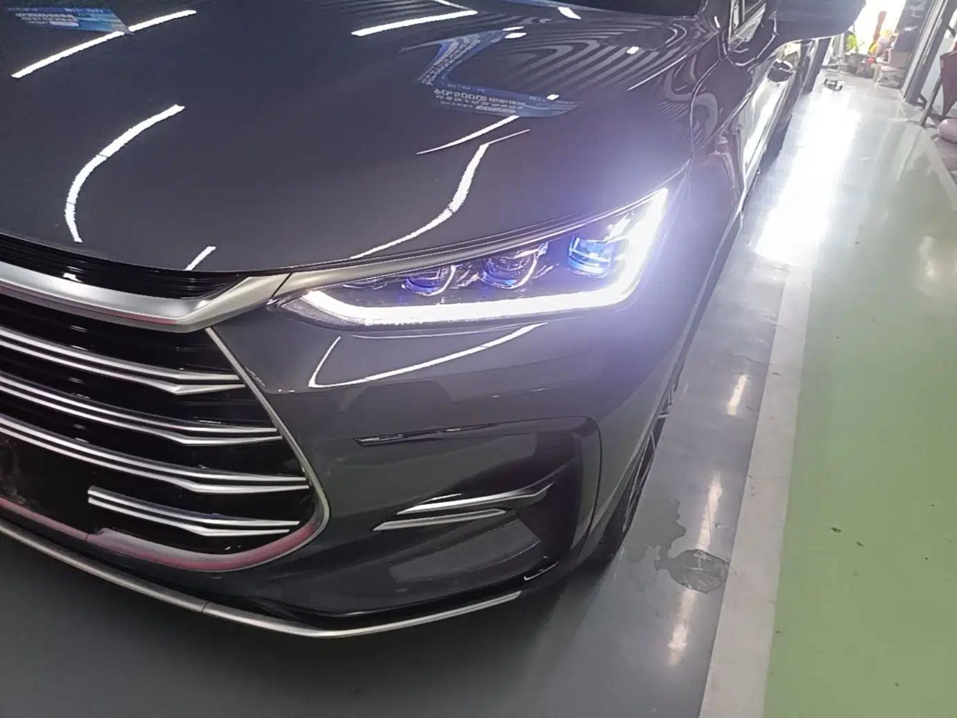 BYD Tang New Energy 2021 DM-i 112KM Prestige Model — миниатюра 8