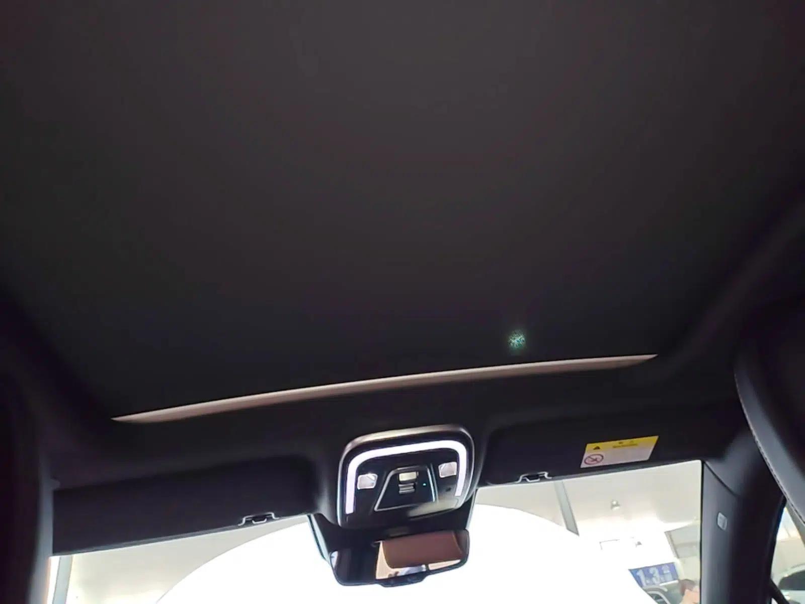 BYD Tang New Energy 2021 DM-i 112KM Prestige Model — миниатюра 21