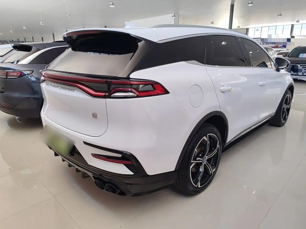 BYD Tang New Energy 2021 DM-i 112KM Prestige Model — миниатюра 6