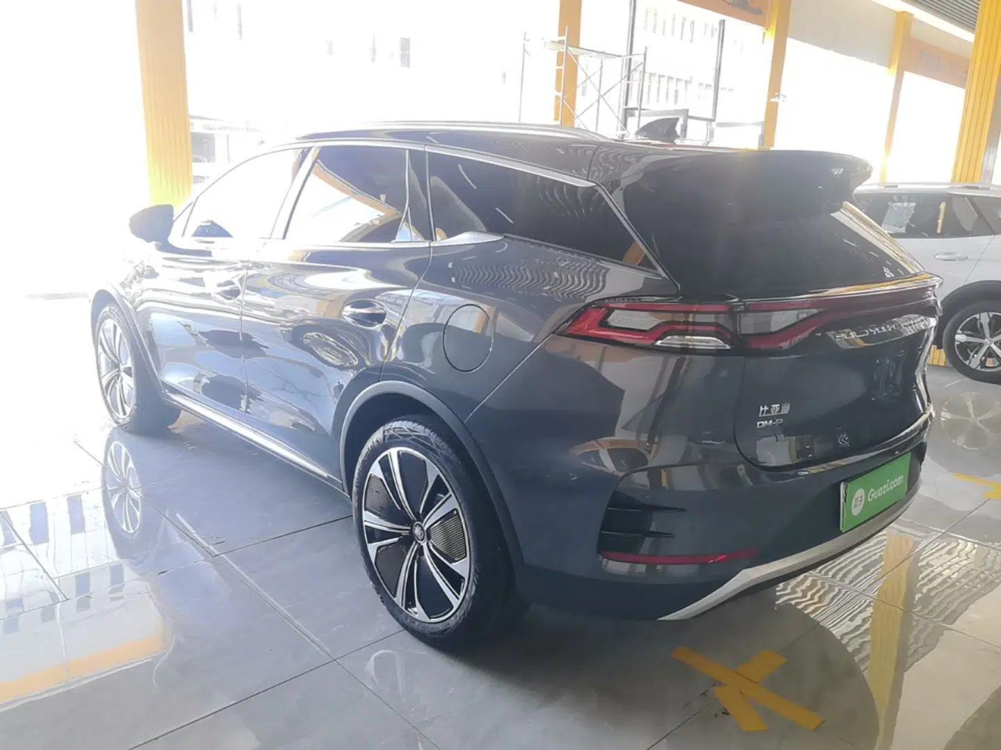 BYD Tang New Energy 2022 DM-p 215KM Four-Wheel Drive Flagship Model — миниатюра 4