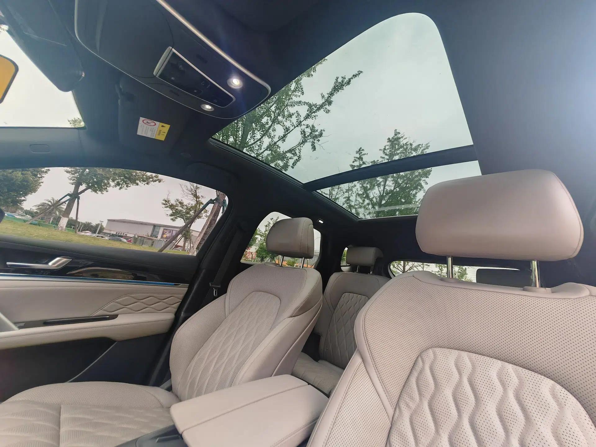 BYD Tang New Energy 2024 DM-i Glory Edition 112KM Prestige Model — миниатюра 30