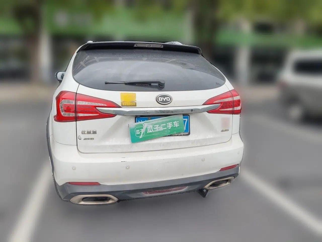 BYD Tang New Energy 2015 2.0T Four-Wheel-Drive Flagship Model — миниатюра 5