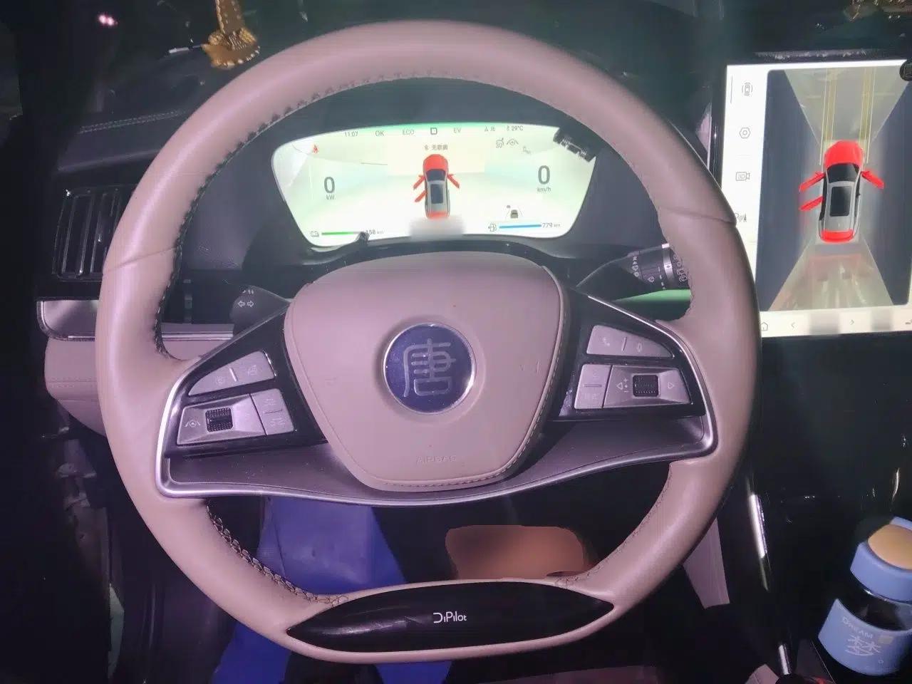 BYD Tang New Energy 2024 DM-p Champion Edition 215 km All-Wheel-Drive Flagship Model — миниатюра 10
