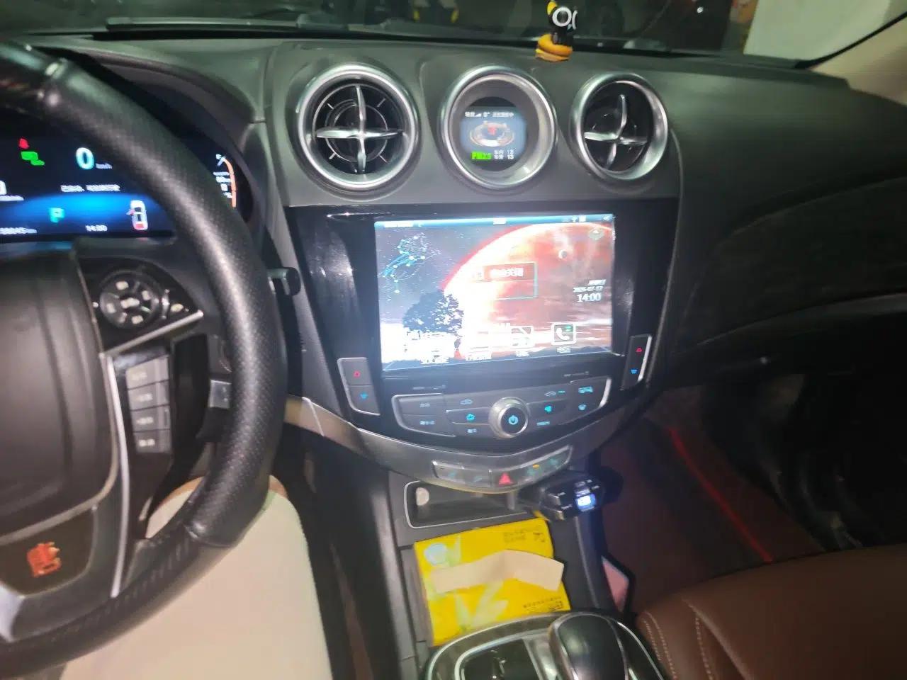 BYD Tang New Energy 2015 2.0T Four-Wheel-Drive Flagship Model — миниатюра 13