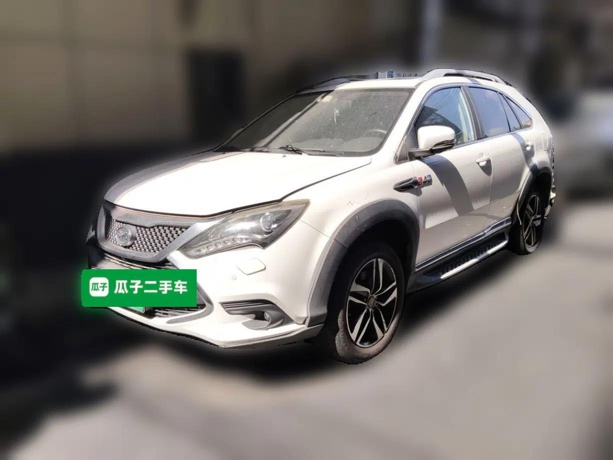 BYD Tang New Energy 2015 2.0T Four-Wheel-Drive Flagship Model — миниатюра 1