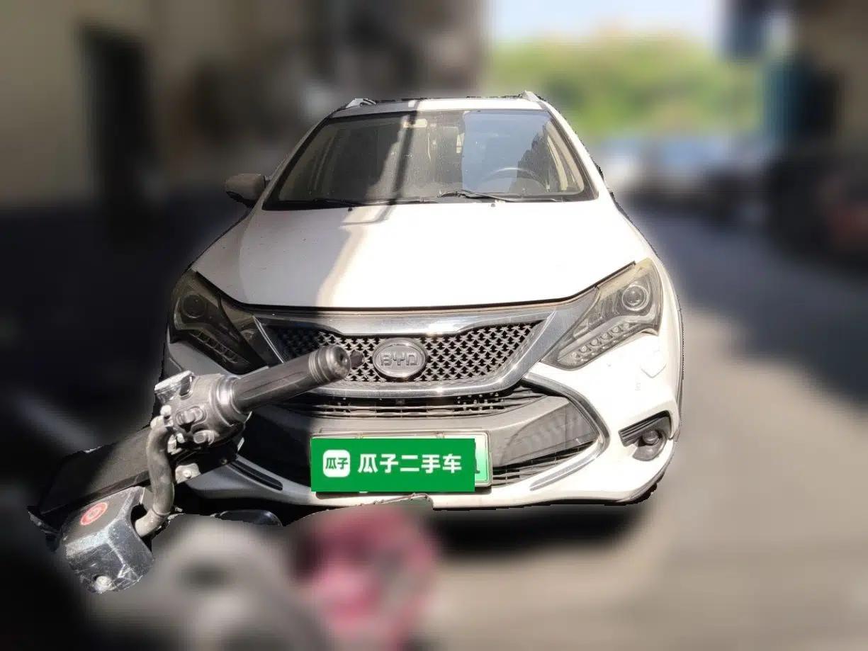 BYD Tang New Energy 2015 2.0T Four-Wheel-Drive Flagship Model — миниатюра 2
