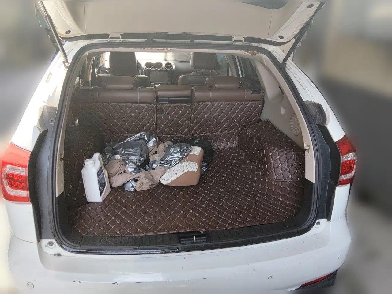 BYD Tang New Energy 2015 2.0T Four-Wheel-Drive Flagship Model — миниатюра 19