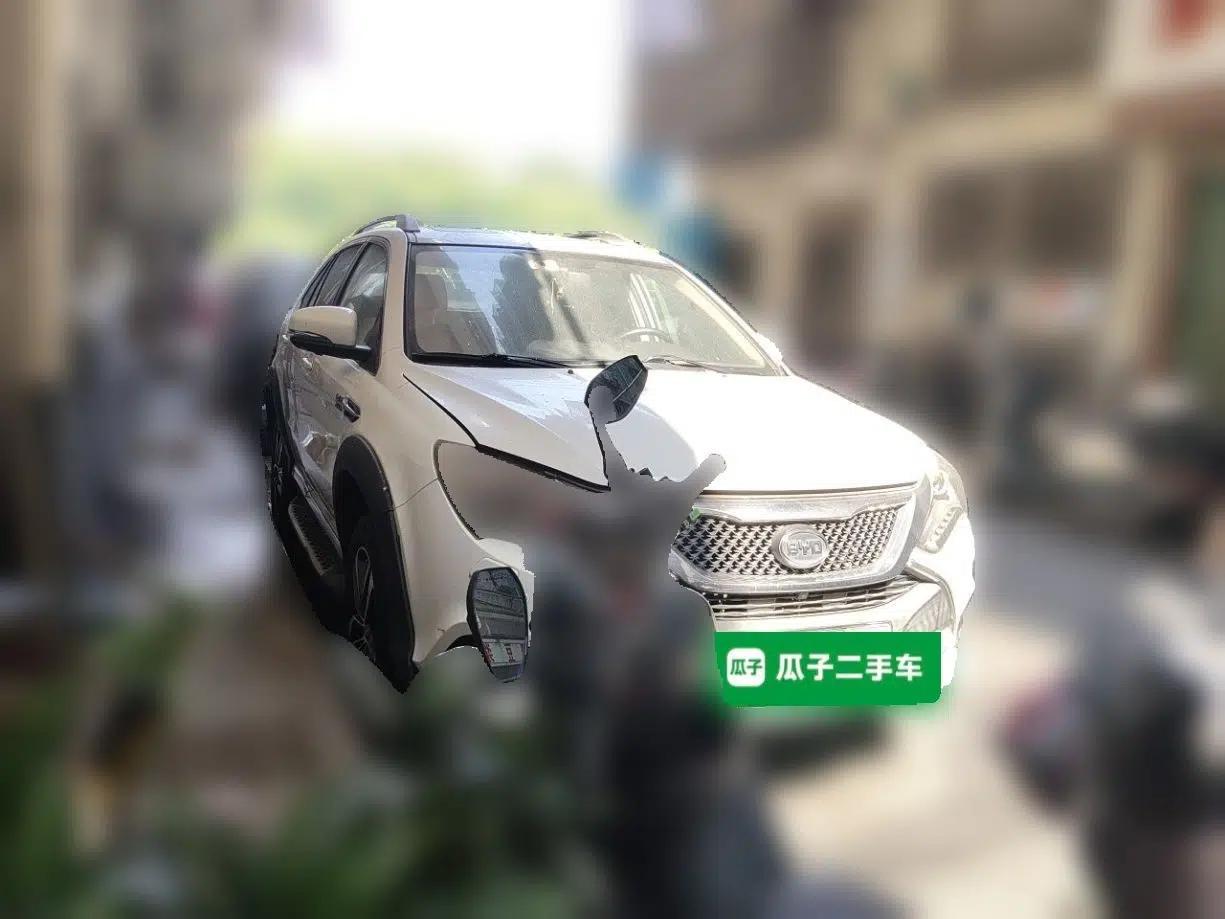 BYD Tang New Energy 2015 2.0T Four-Wheel-Drive Flagship Model — миниатюра 3