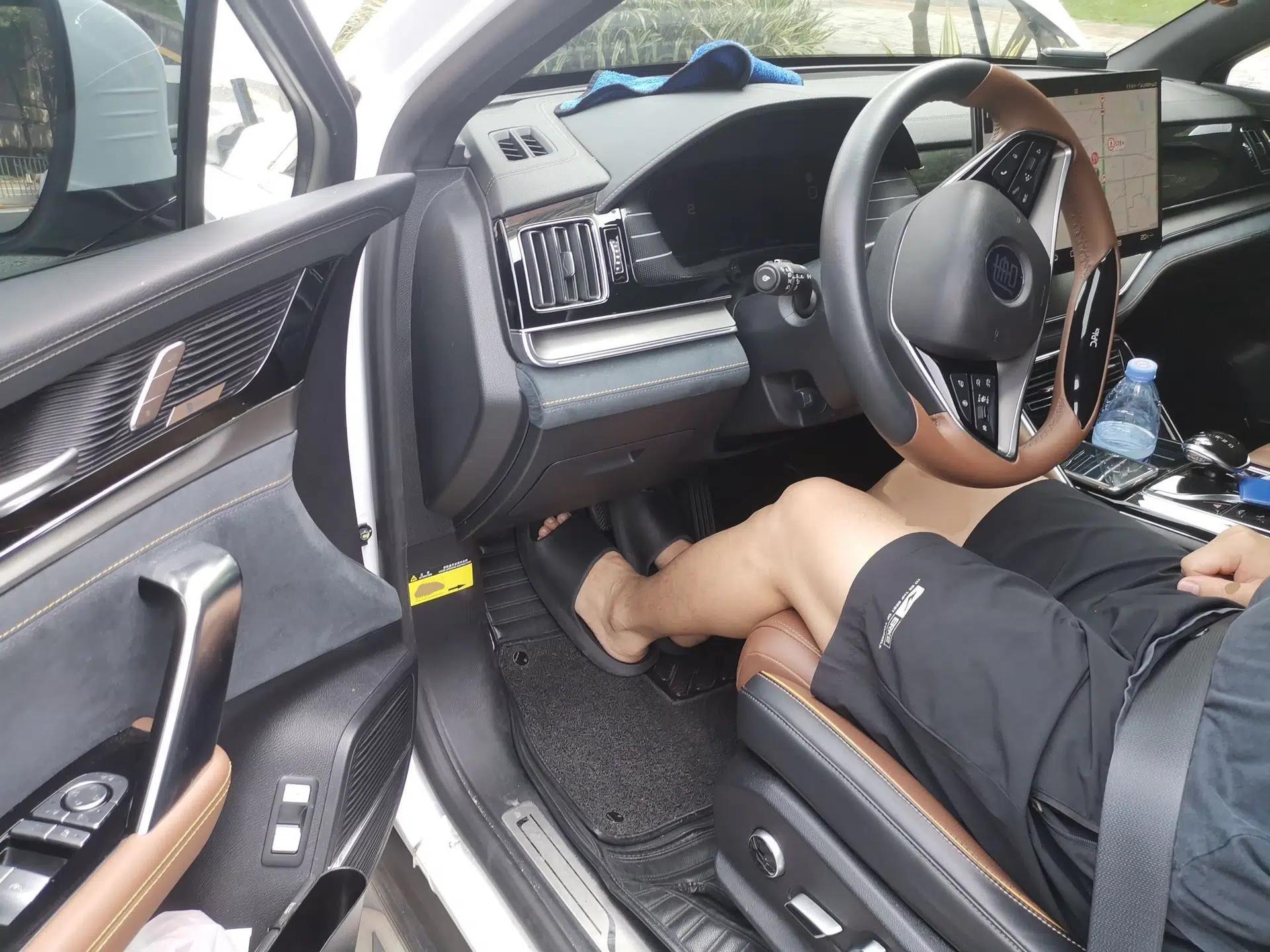 BYD Tang New Energy 2021 DM 2.0T Four-Wheel Drive High-Performance Flagship Model — миниатюра 16