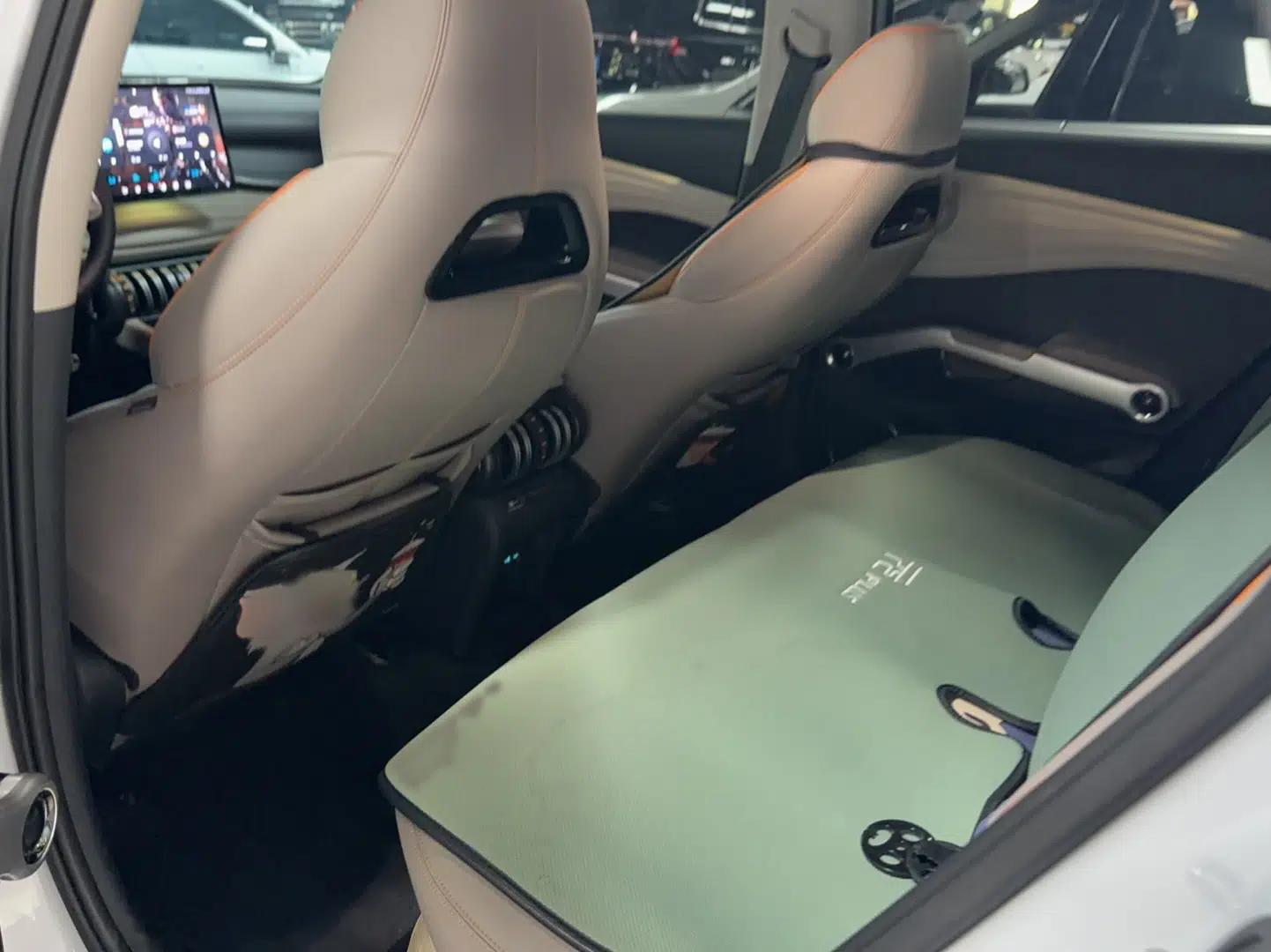 BYD Yuan PLUS 2024 Honor Edition 430KM Leading Model — миниатюра 15