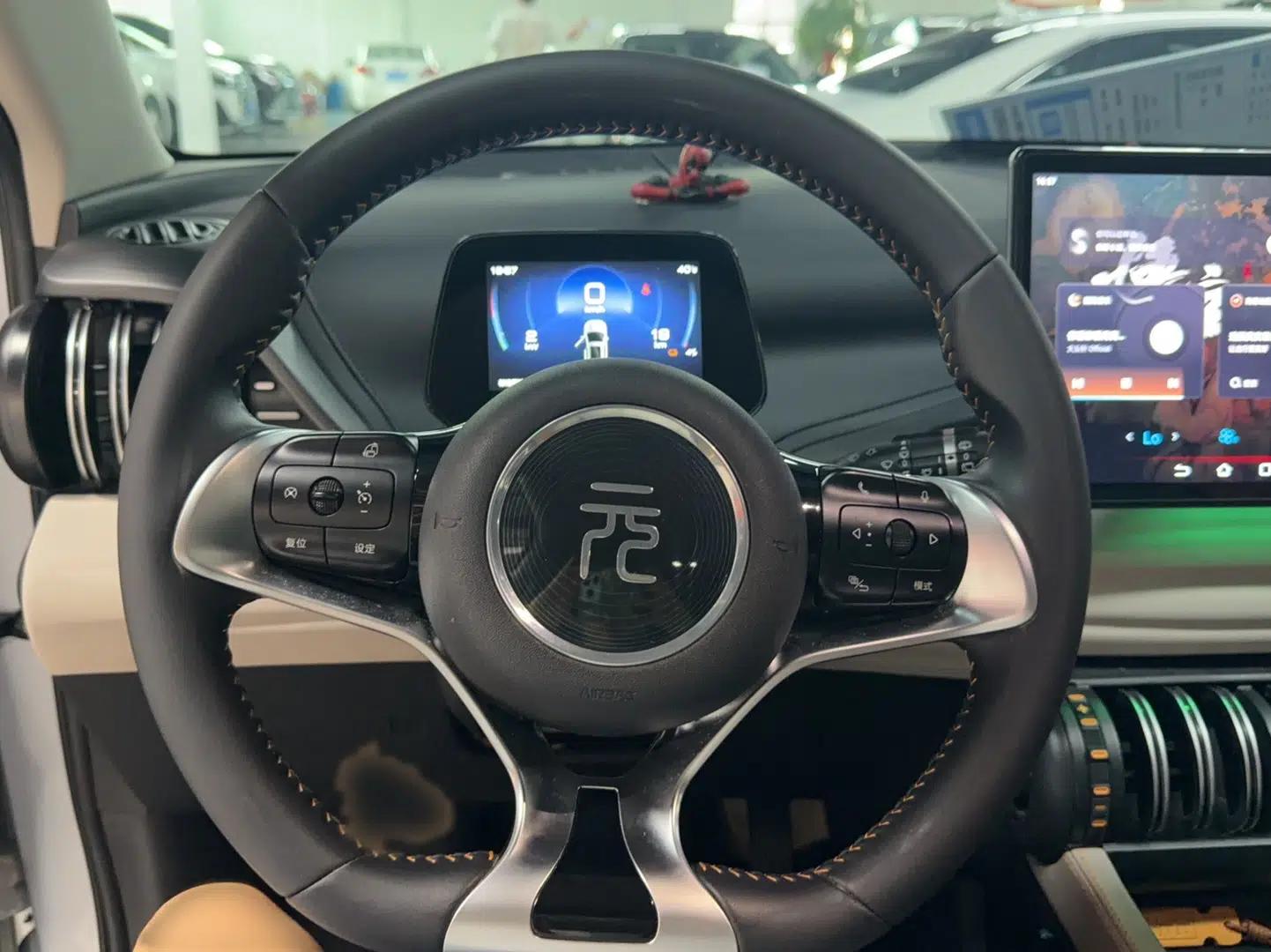 BYD Yuan PLUS 2024 Honor Edition 430KM Leading Model — миниатюра 8