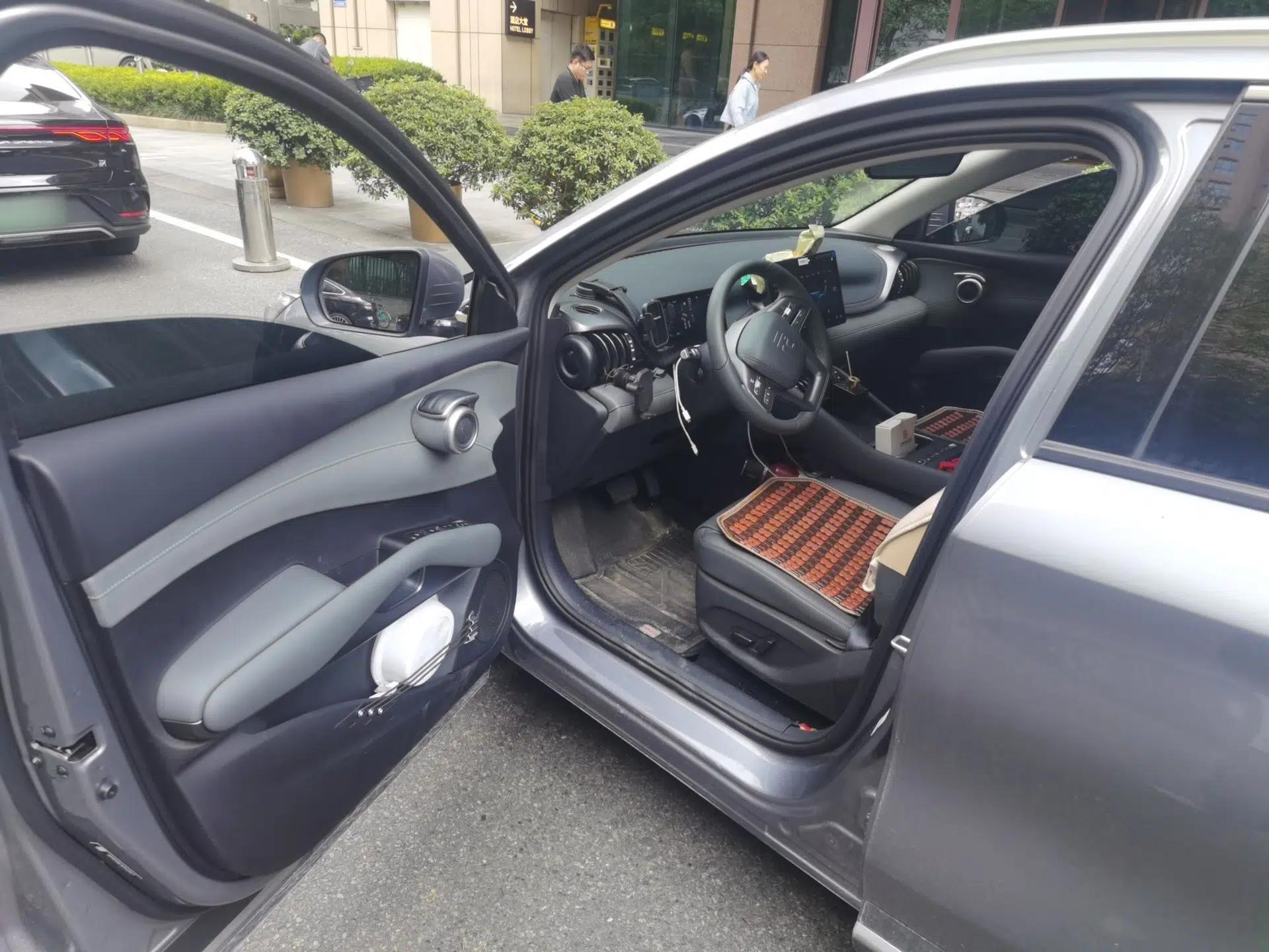 BYD Yuan PLUS 2025 Intelligent Driving Version 430 KM Beyond-Range Edition — миниатюра 16