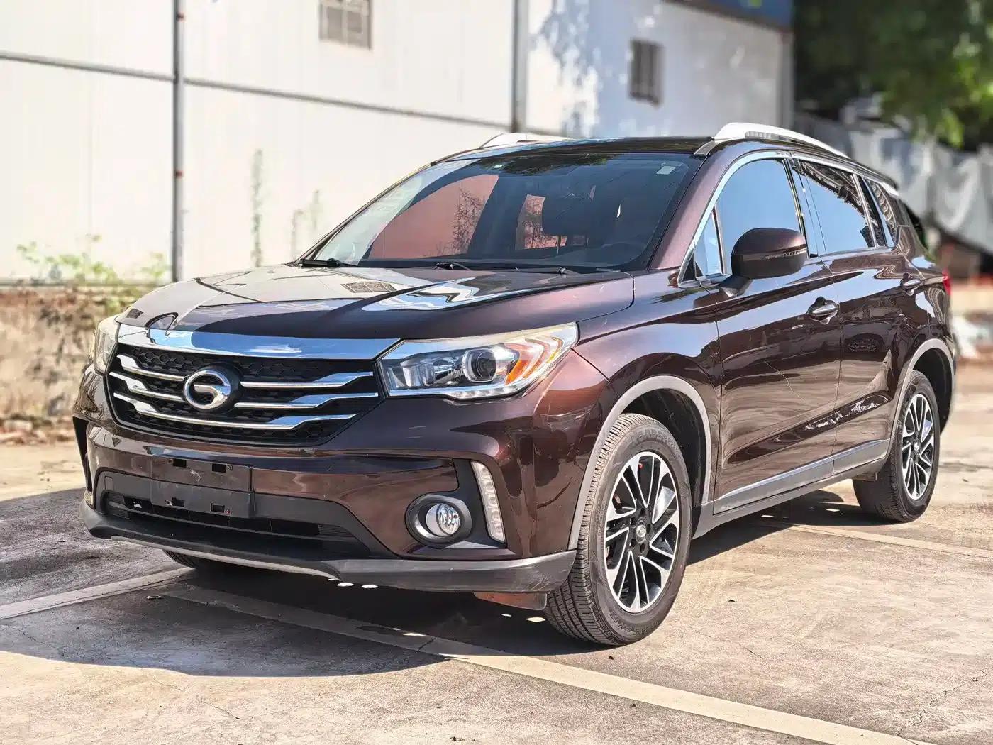 Trumpchi GS4 2016 235T G-DCT Elite Edition — миниатюра 1