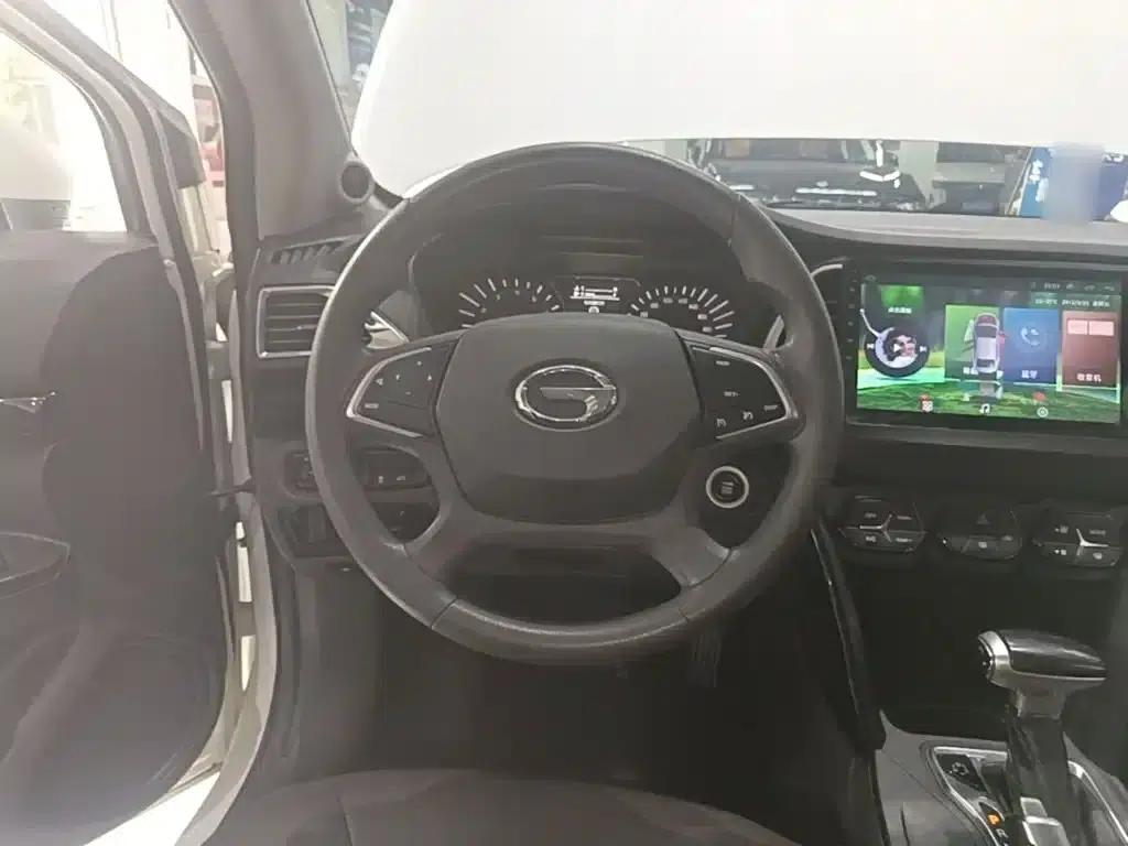 Trumpchi GS4 2017 200T G-DCT 2WD Elite Edition — миниатюра 11