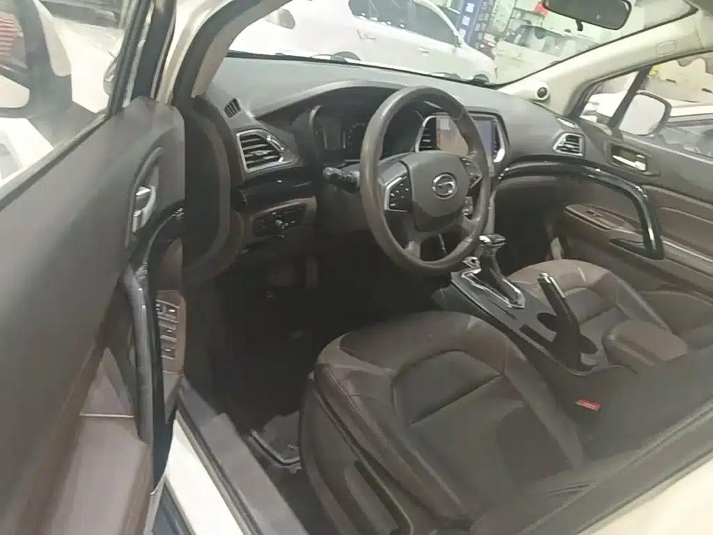 Trumpchi GS4 2017 200T G-DCT 2WD Elite Edition — миниатюра 16