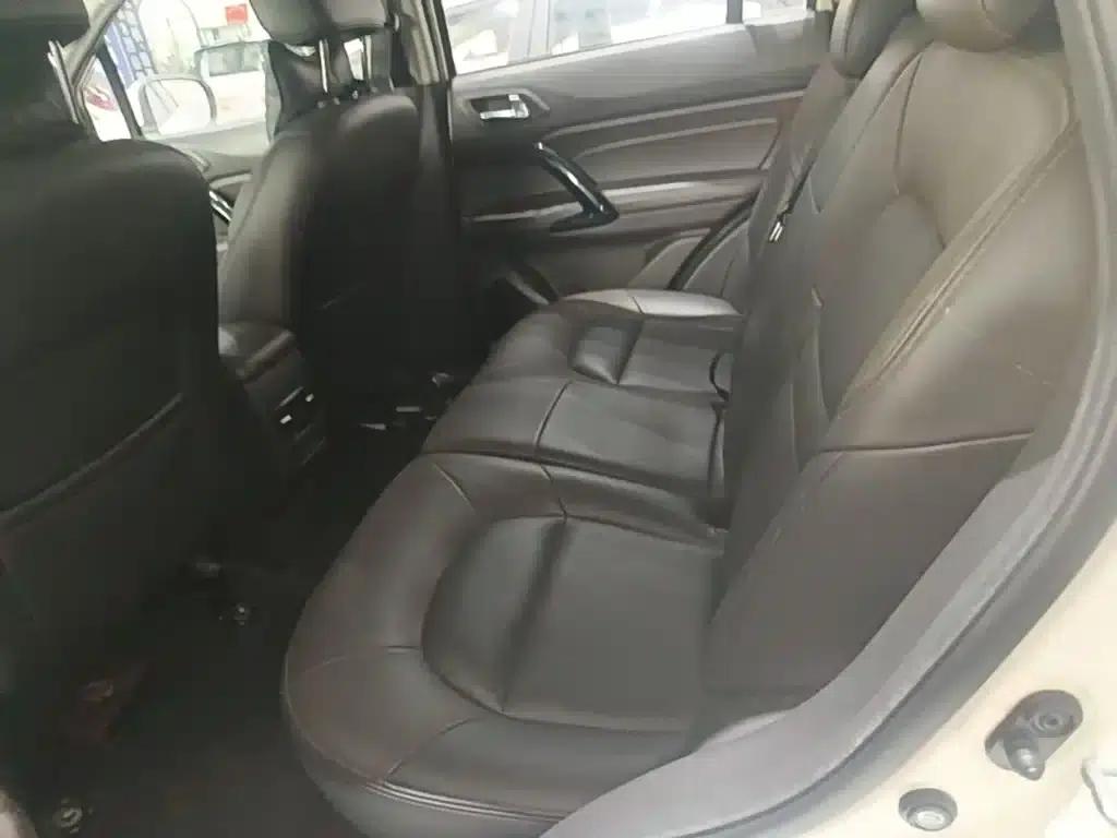 Trumpchi GS4 2017 200T G-DCT 2WD Elite Edition — миниатюра 17