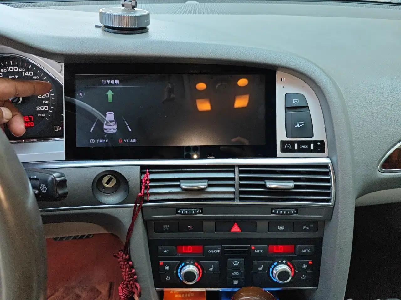 Audi A6L 2011 2.8 FSI quattro Luxury Model — миниатюра 13
