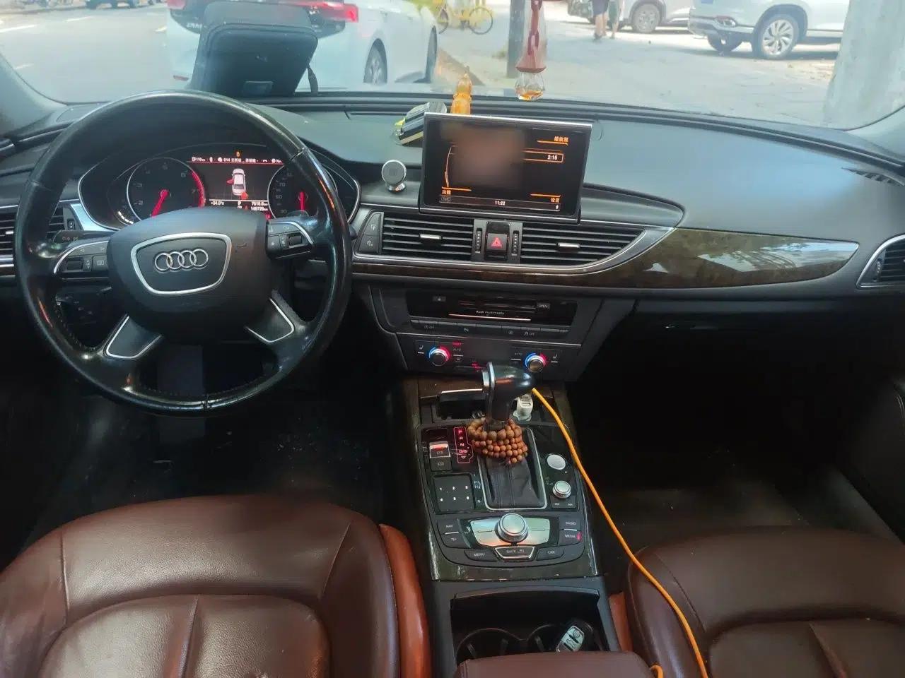 Audi A6L 2014 TFSI Comfort Model — миниатюра 9