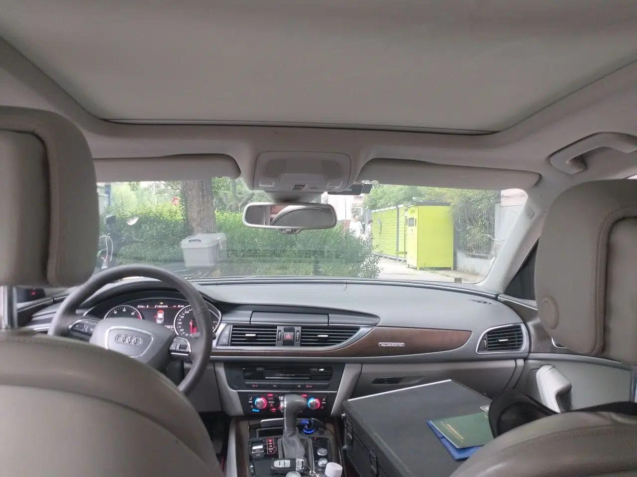 Audi A6L 2012 35 FSI Luxury Model — миниатюра 18