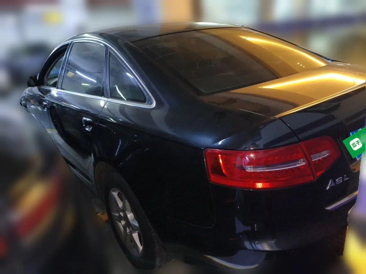 Audi A6L 2010 2.0 TFSI Automatic Standard Edition — миниатюра 4