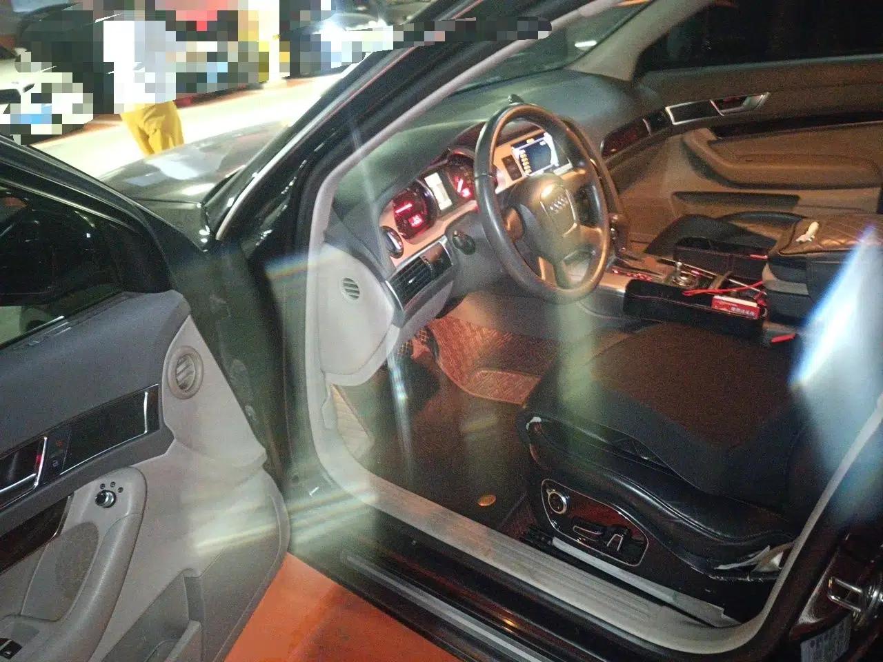 Audi A6L 2011 2.0 TFSI Automatic Standard Edition — миниатюра 16