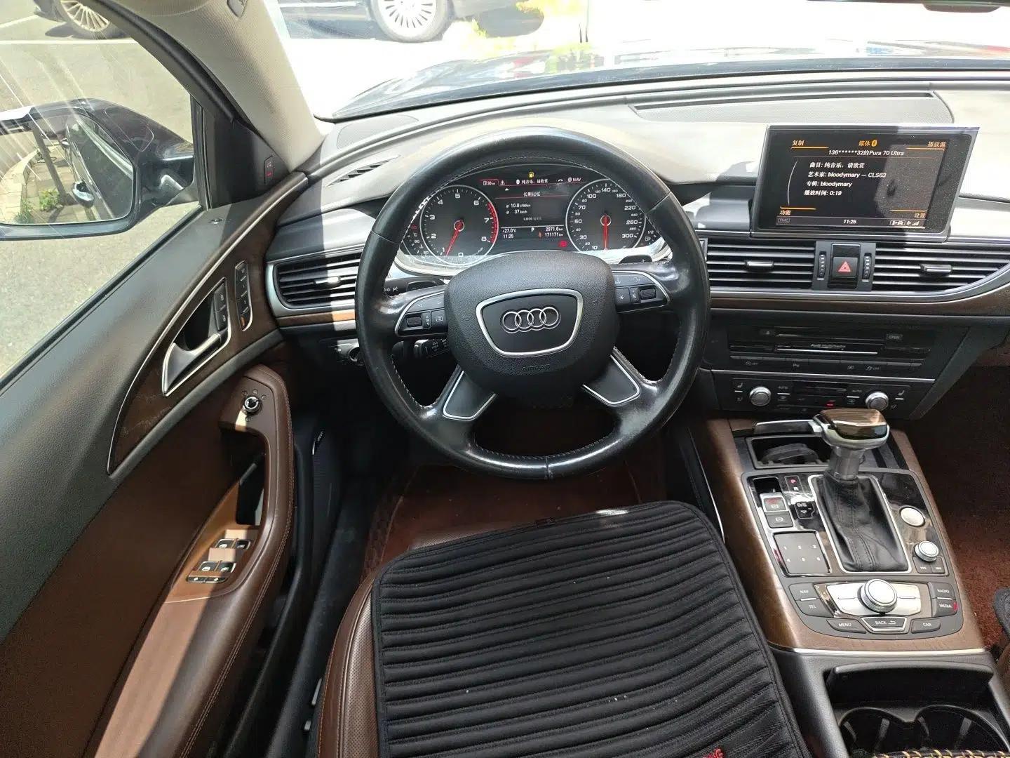 Audi A6L 2014 35 FSI quattro Luxury Model — миниатюра 10