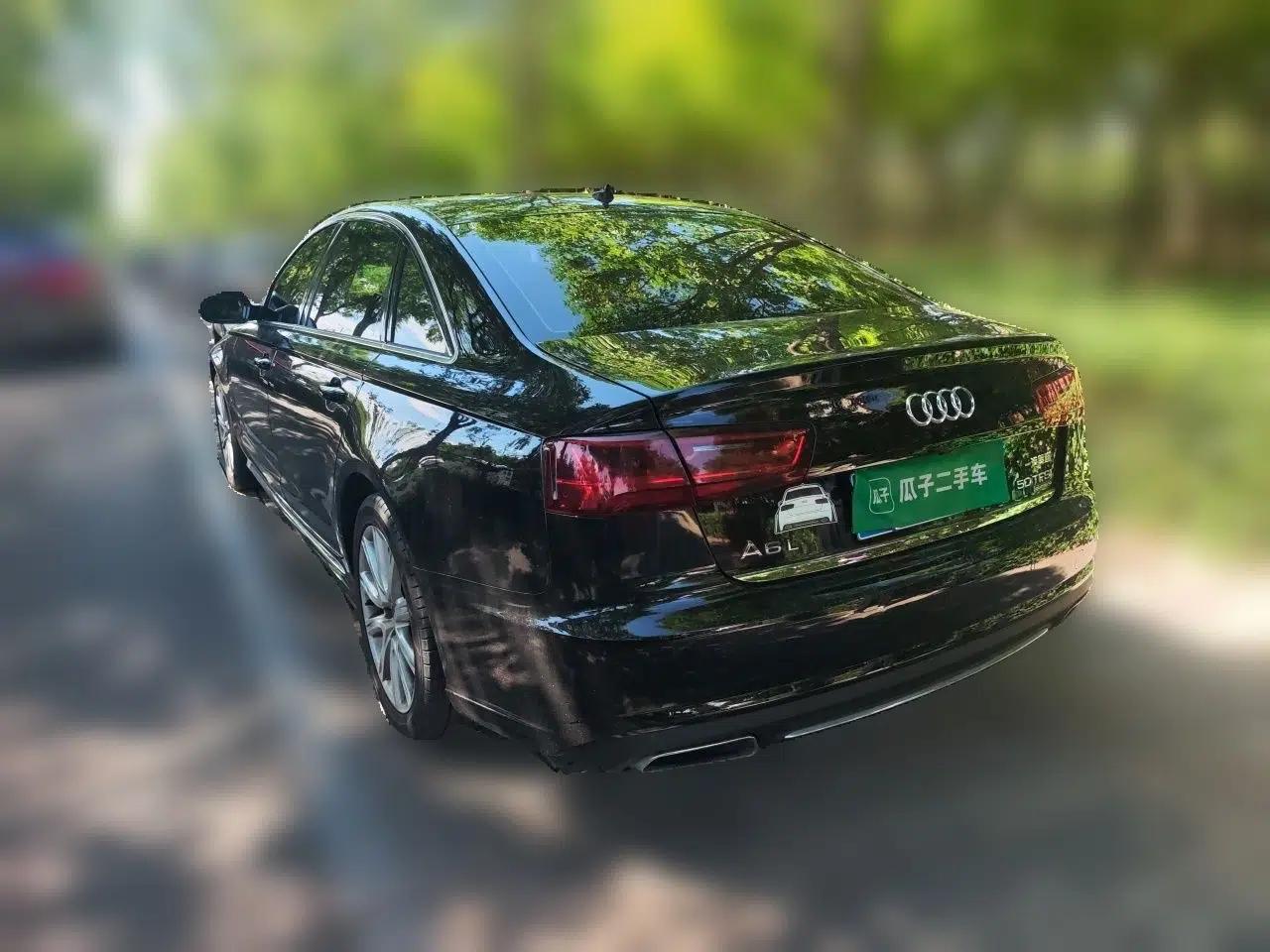 Audi A6L 2018 30th Anniversary Edition TFSI Trendy Model — миниатюра 4