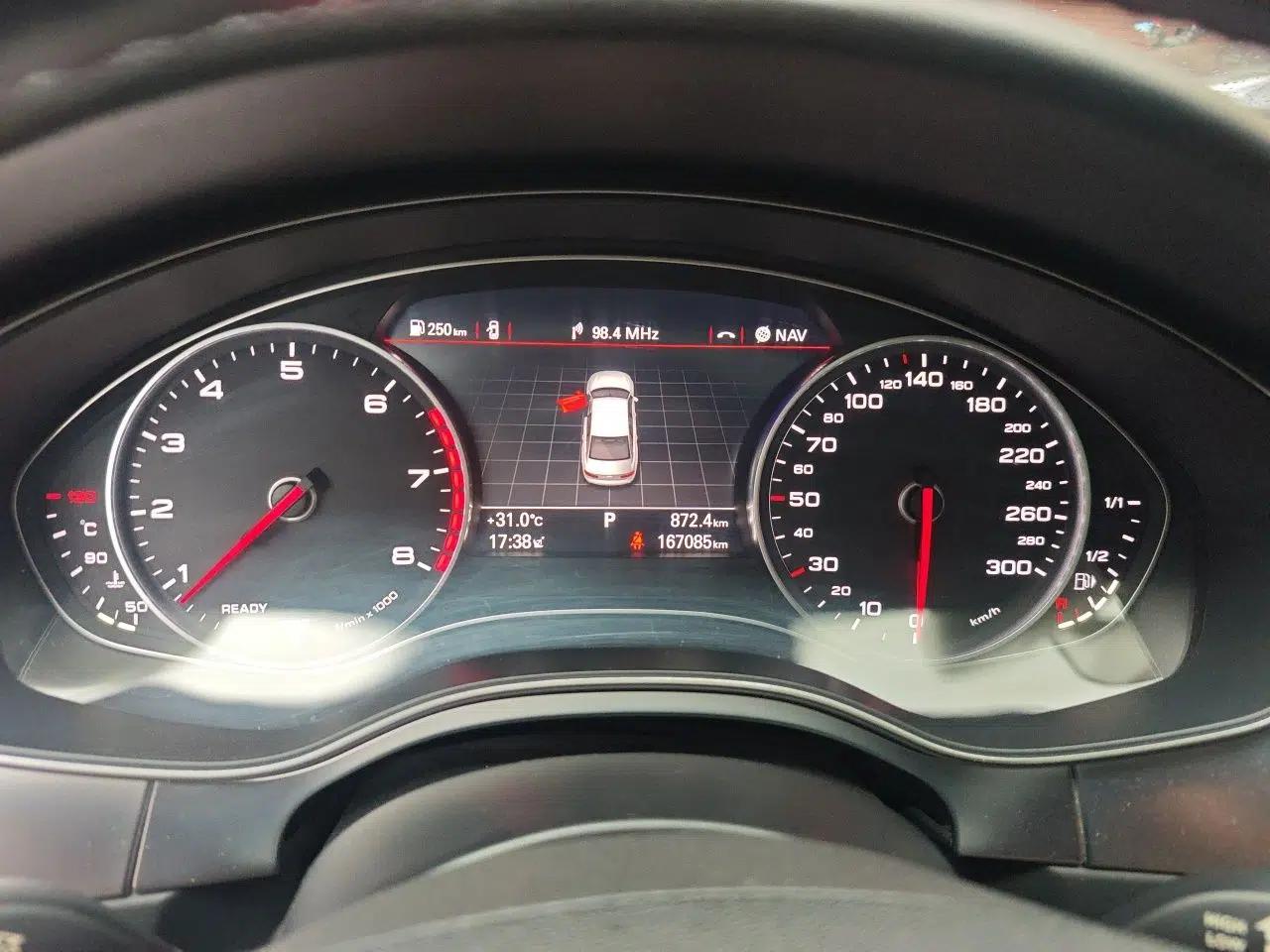 Audi A6L 2017 30 FSI Comfort Model — миниатюра 11
